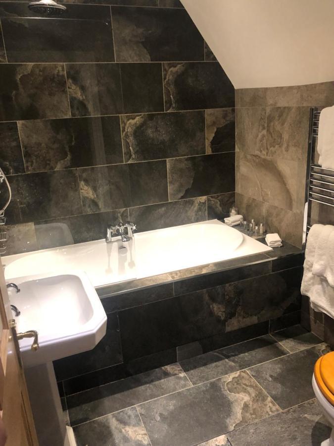 Hotel The 4*