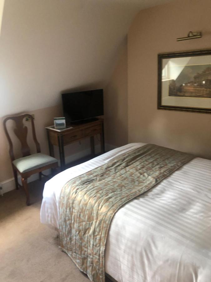 Hotel The 4*