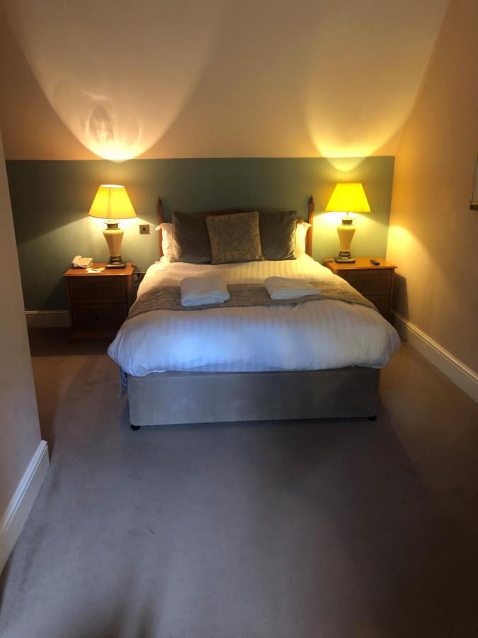 Hotel The 4*